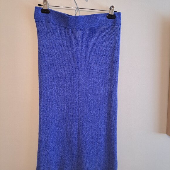 Womens Calvin Klein Knit Pencil Skirt - Picture 2 of 4